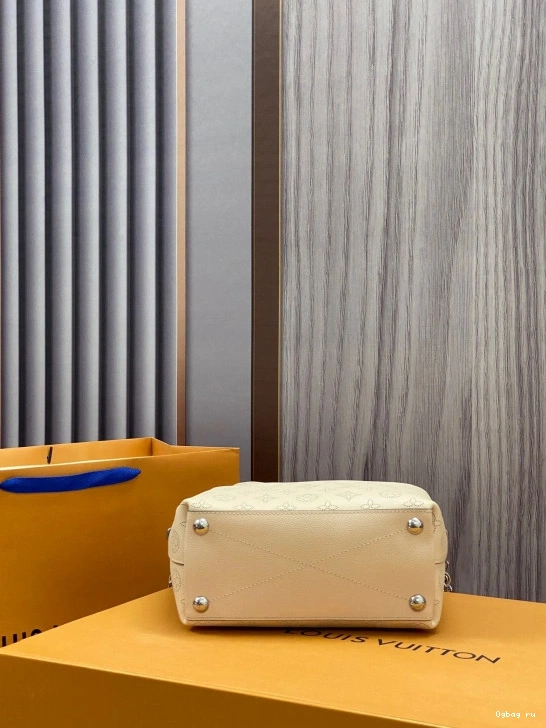 LOUIS WHY PM KNOT VUITTON 0812